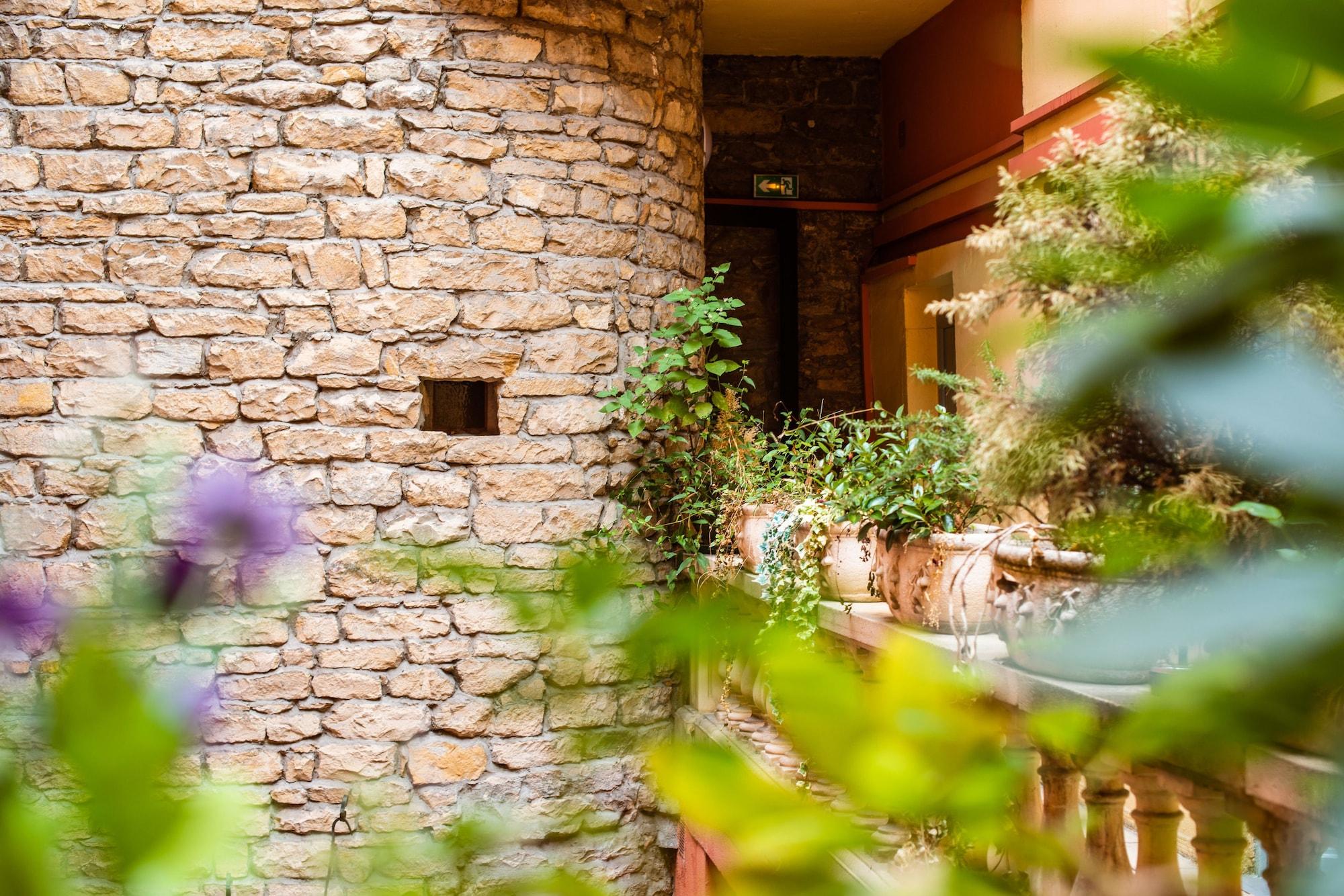 Au Patio Morand Hotel Lyon Exterior photo