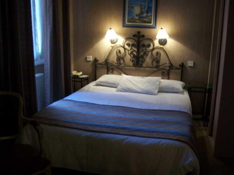 Au Patio Morand Hotel Lyon Exterior photo