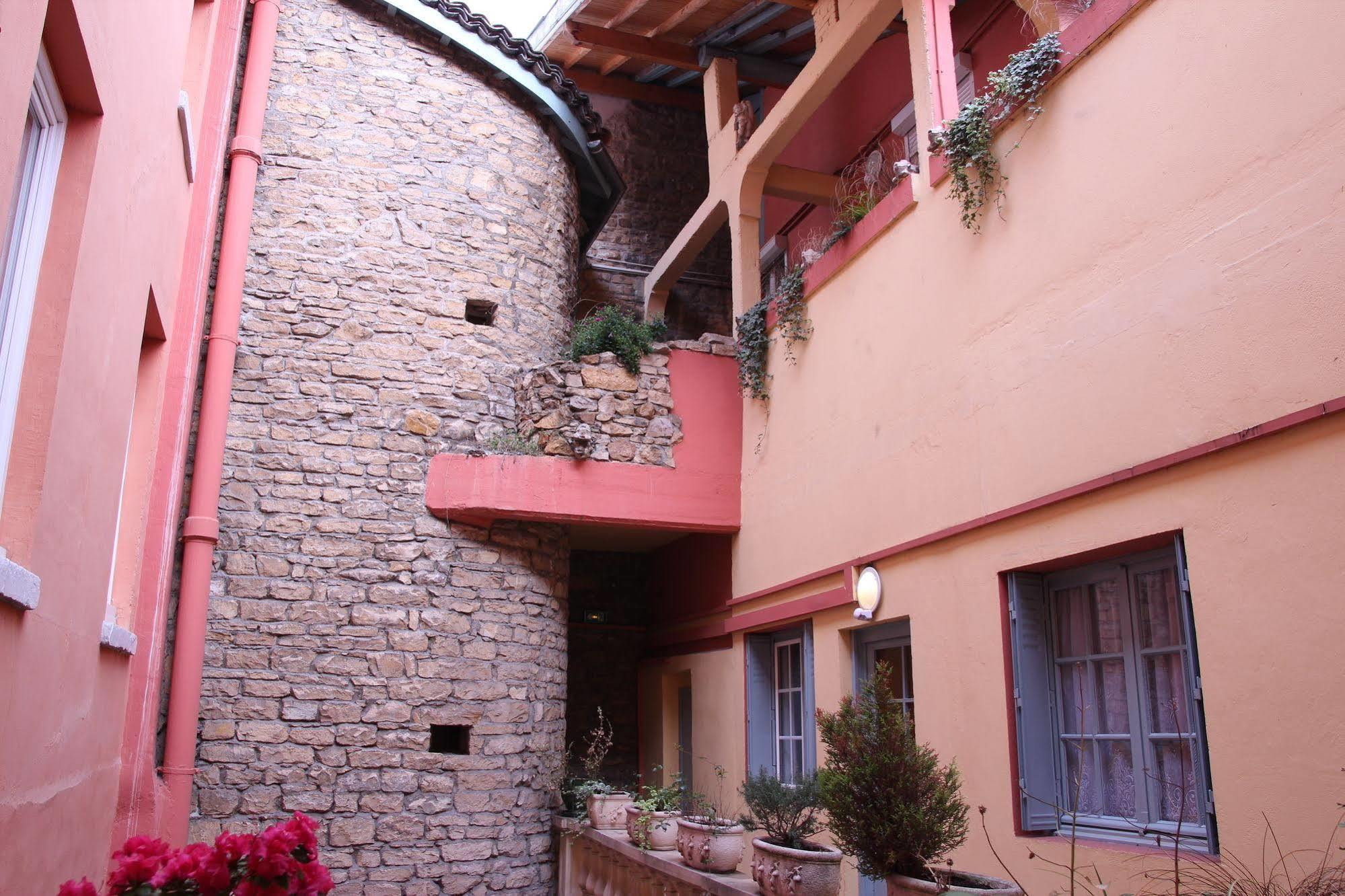 Au Patio Morand Hotel Lyon Exterior photo