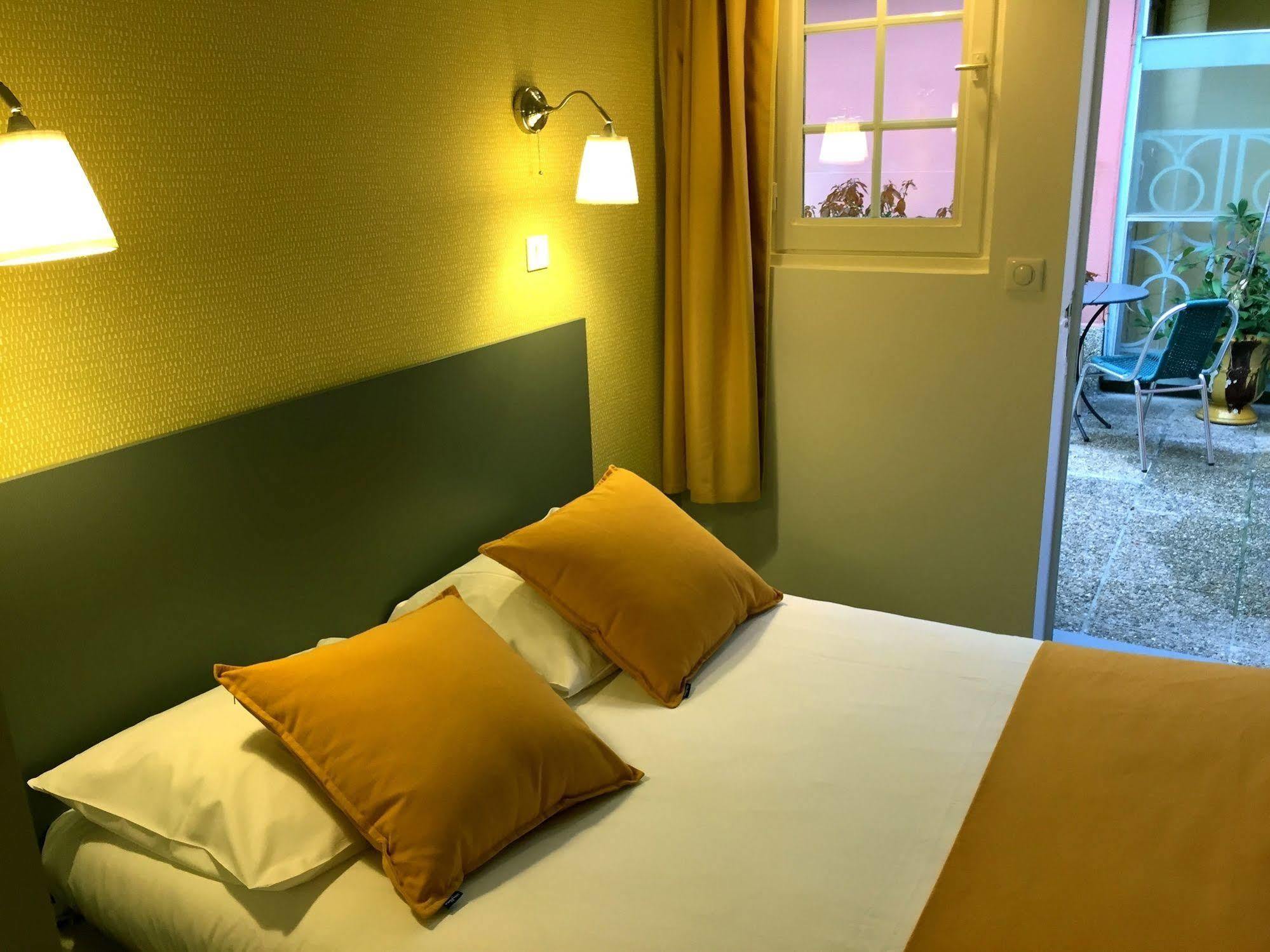 Au Patio Morand Hotel Lyon Exterior photo