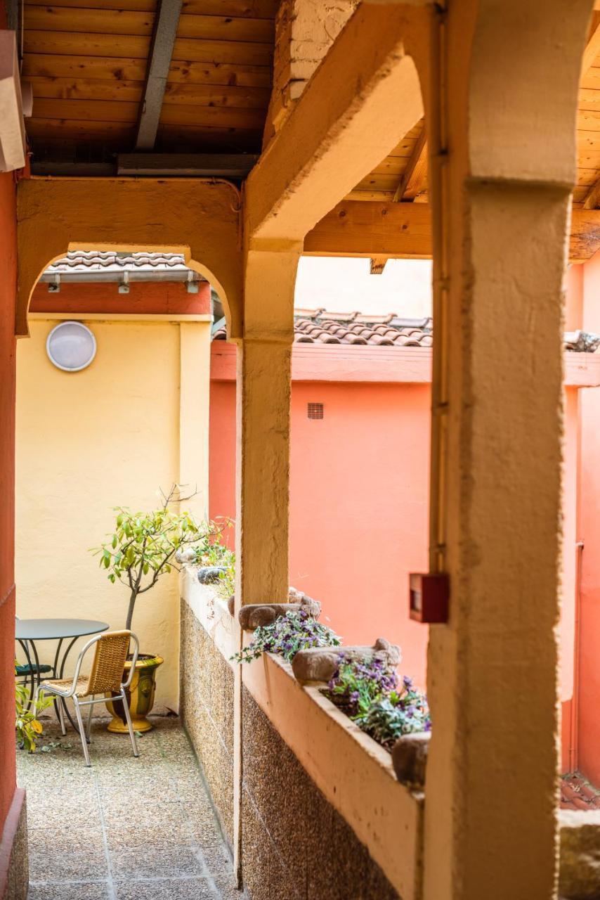 Au Patio Morand Hotel Lyon Exterior photo
